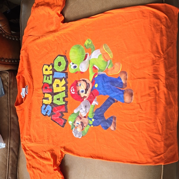 Super Mario Luigi Mario And Yoshi Group Shot T-Shirt - Picture 3 of 4